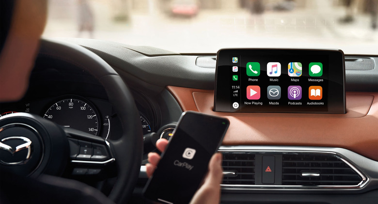 mazda-apple-carplay-android-auto