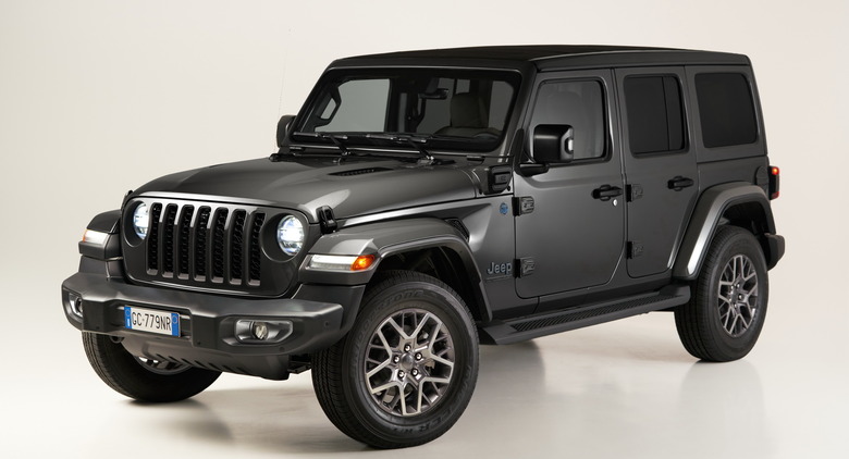 jeep wrangler 4xe first edition europe 6