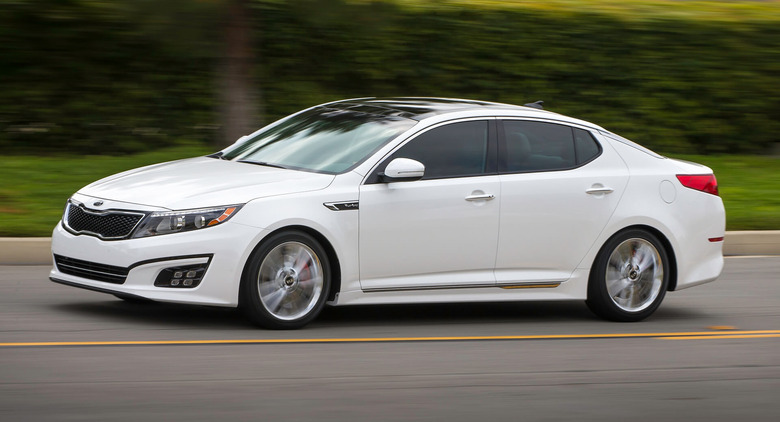 2014-kia-optima-0