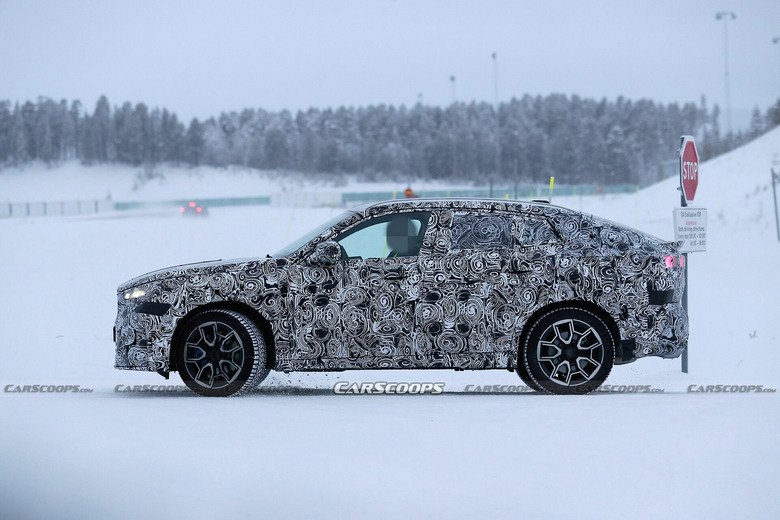 2024-BMW-X2-7