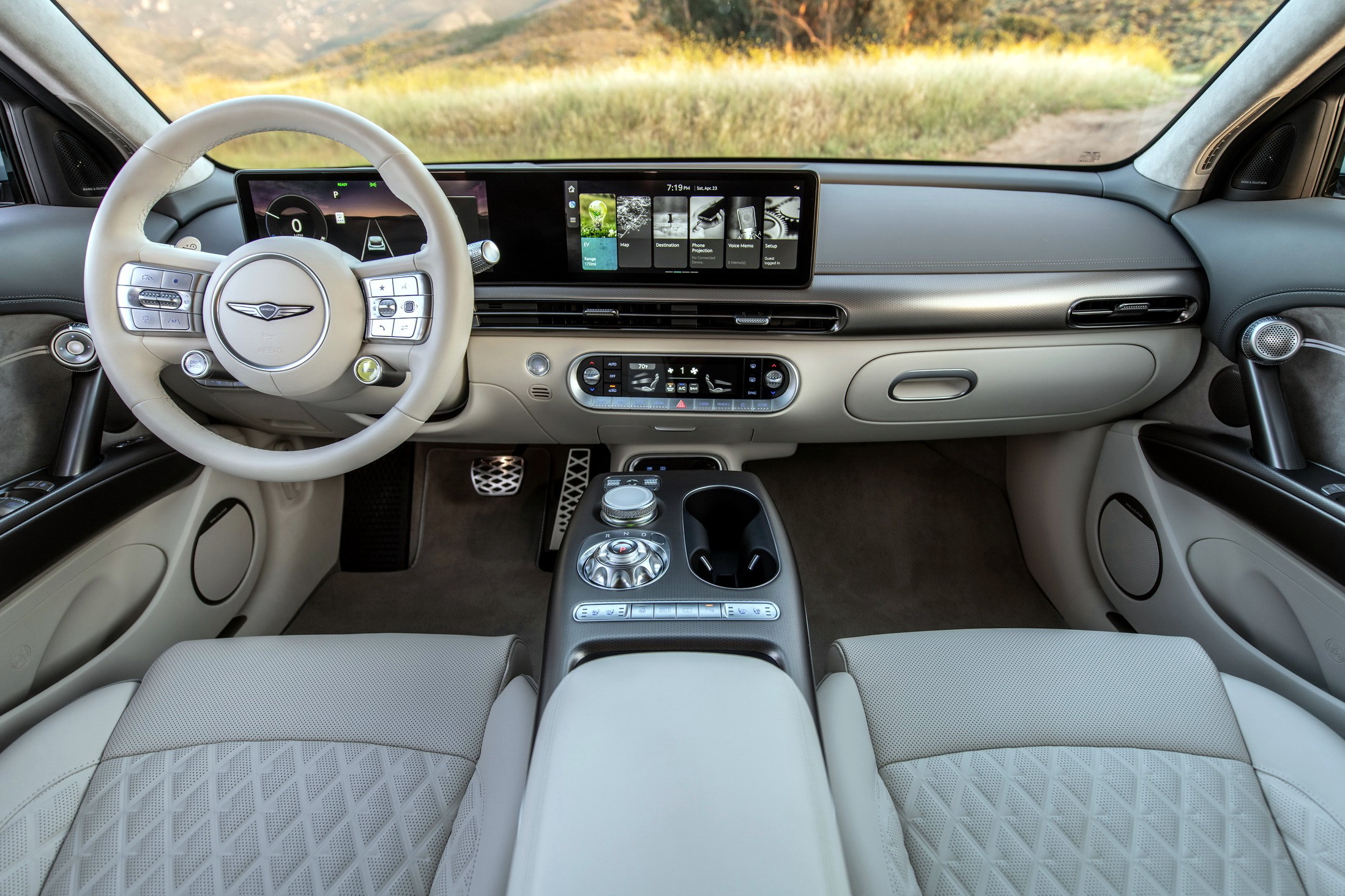 2023 Genesi GV60 13