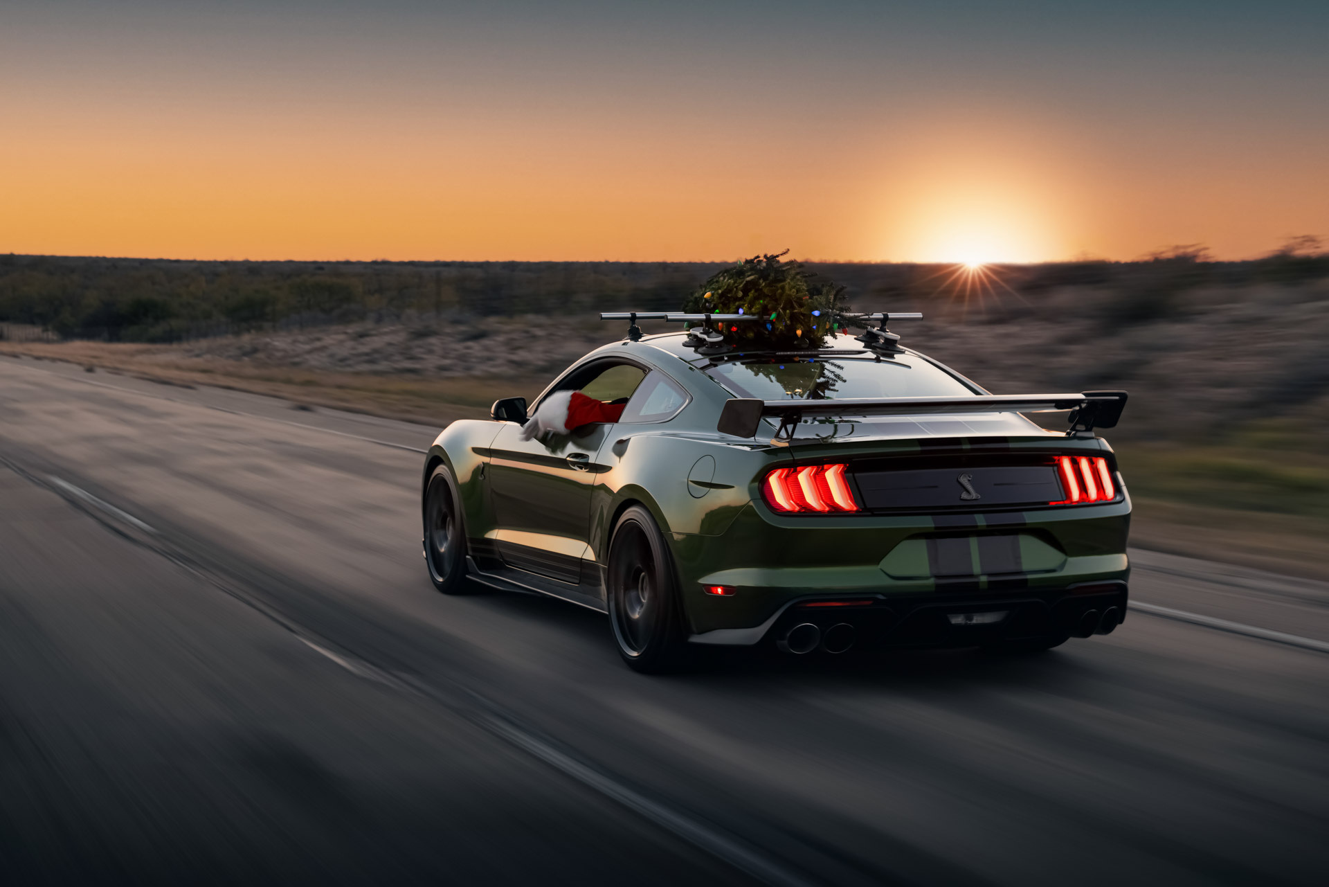 Hennessey GT500 Christmas tree 2022 00005