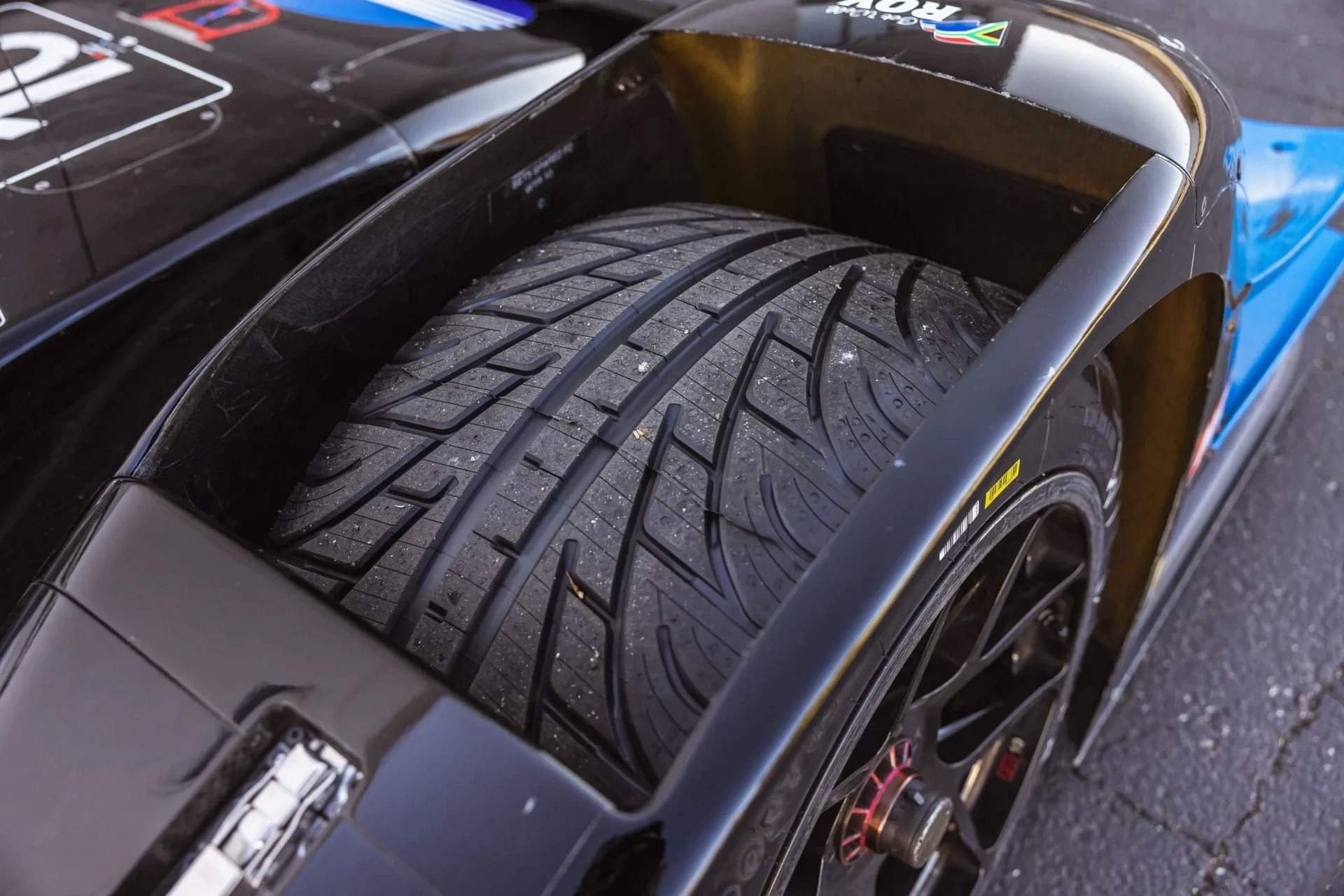2022 Acura ARX-05 Racecar 32