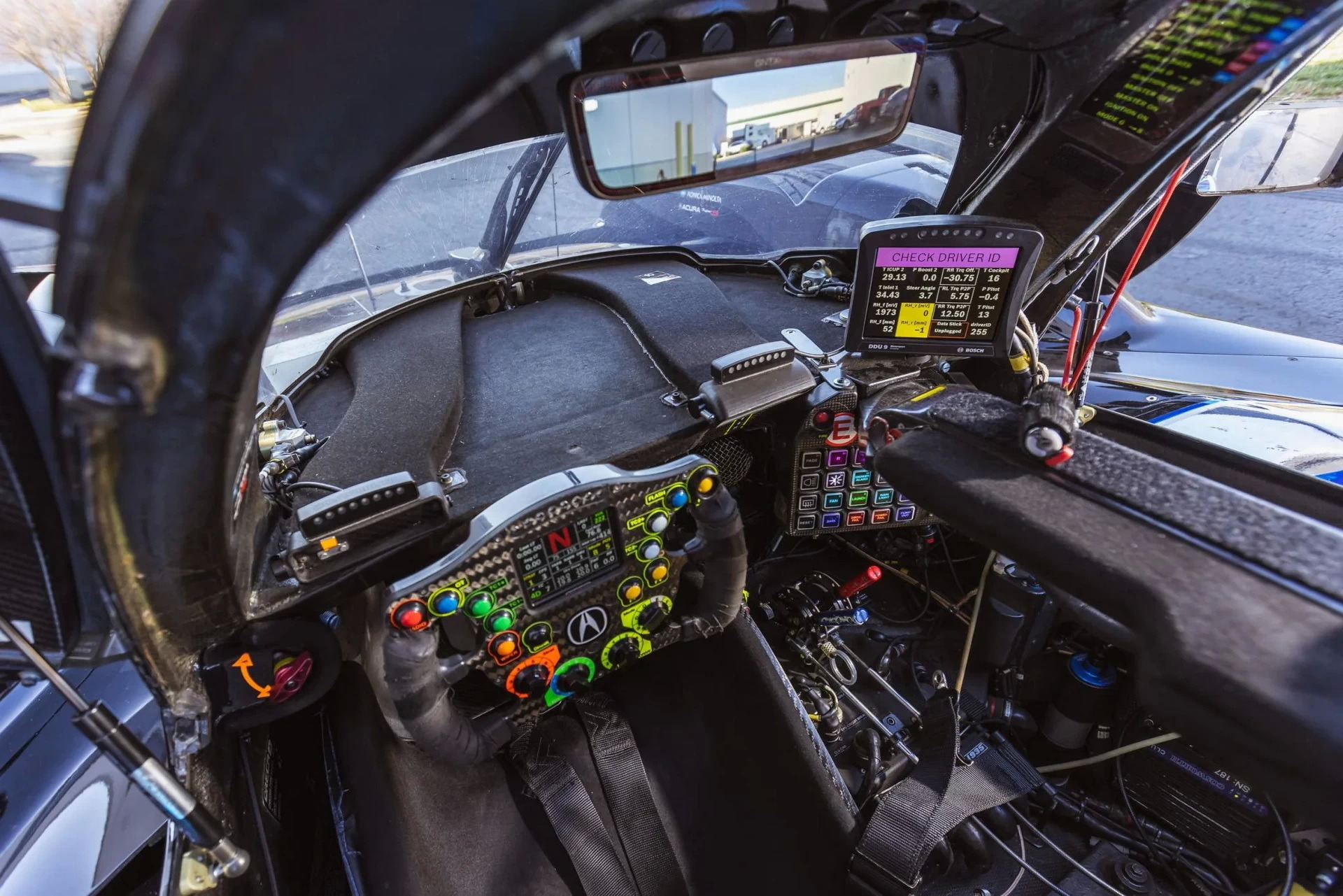 2022 Acura ARX-05 Racecar 51