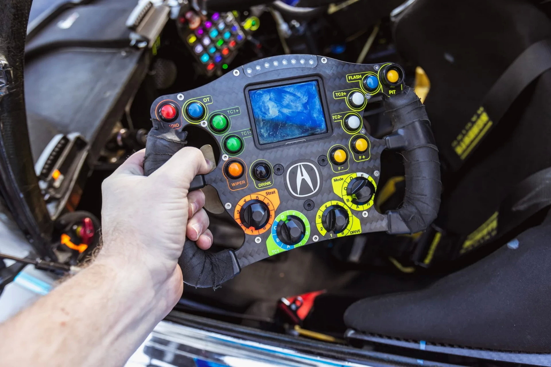 2022 Acura ARX-05 Racecar 52