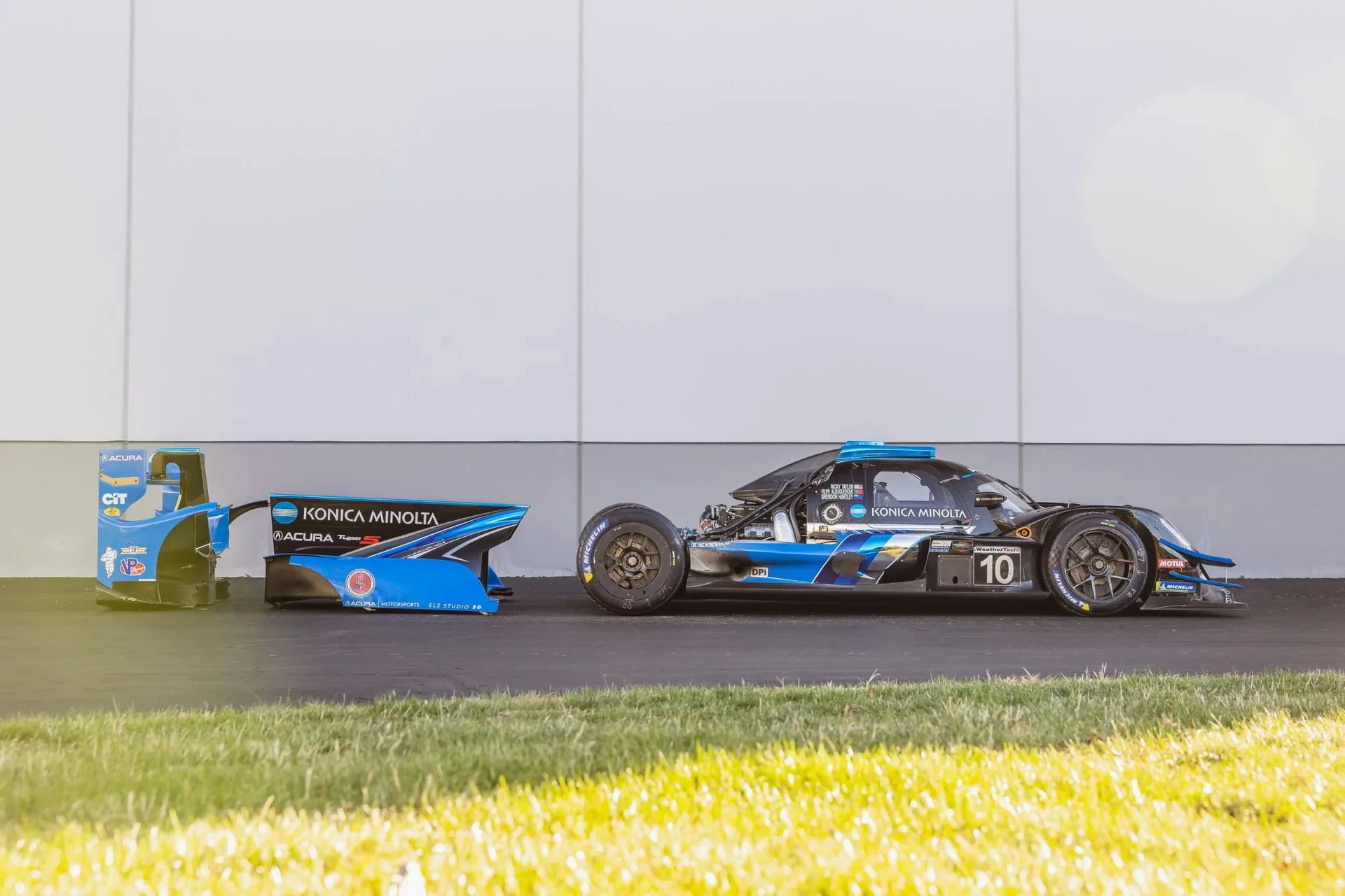2022 Acura ARX-05 Racecar 54