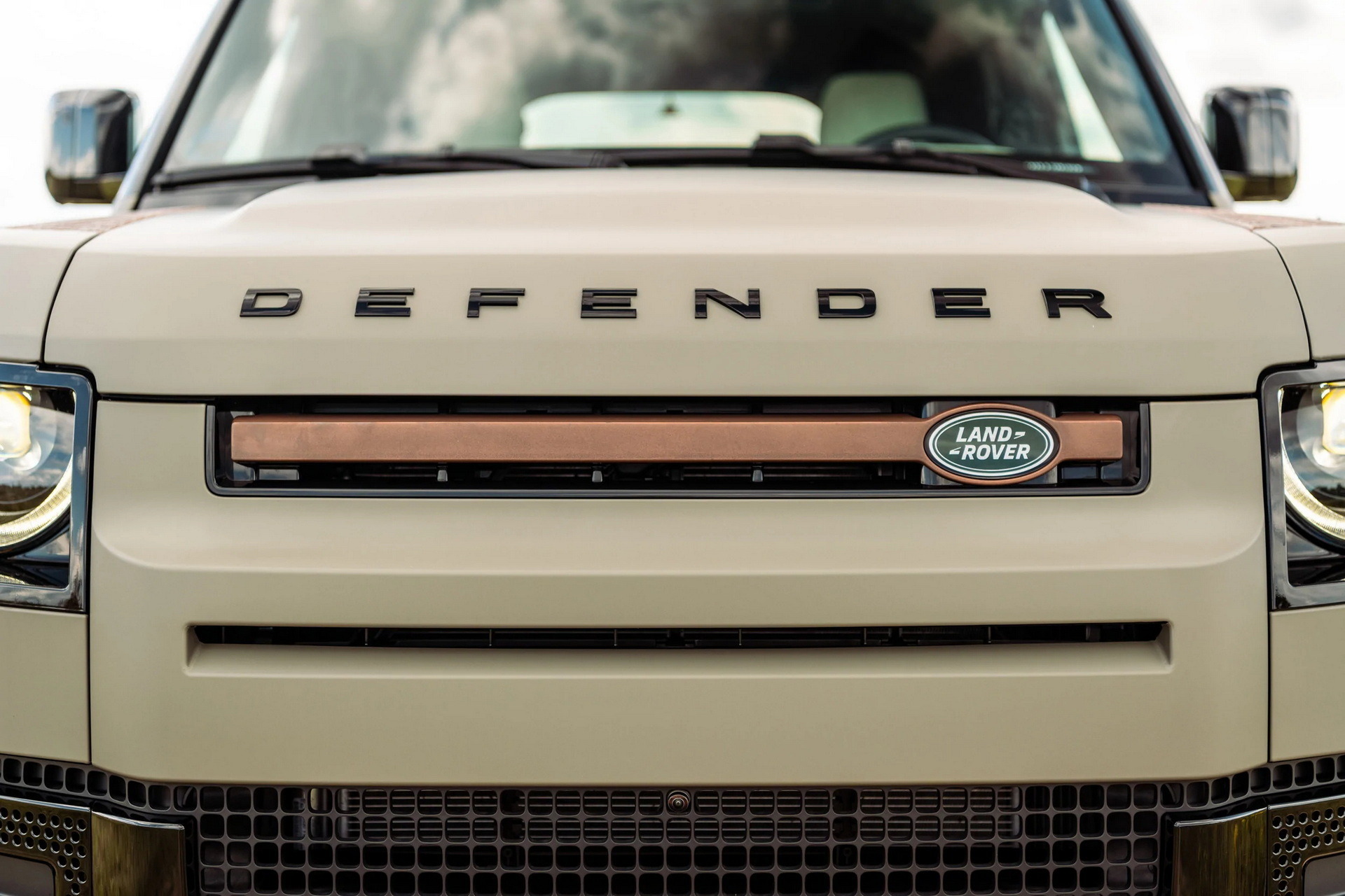 Land Rover Defender With Heritage Customs Valiance Wheels (19)