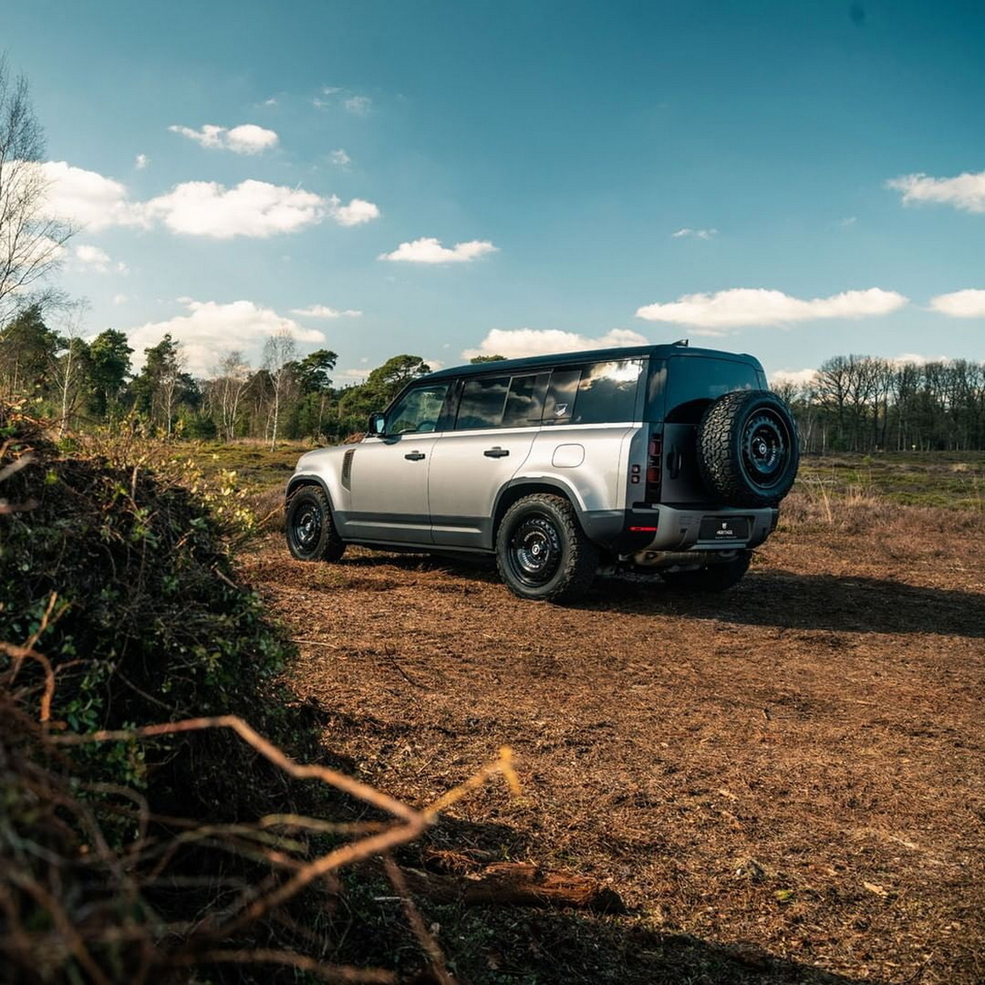 Land Rover Defender With Heritage Customs Valiance Wheels (3)