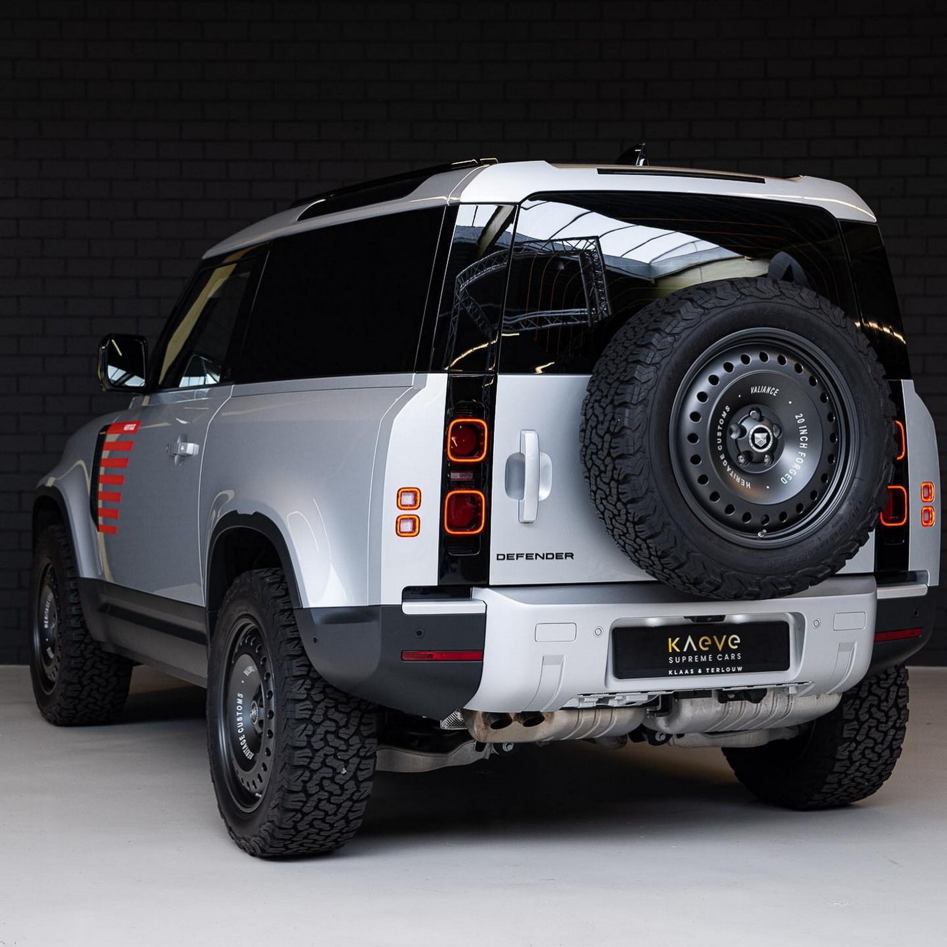 Land Rover Defender With Heritage Customs Valiance Wheels (38)