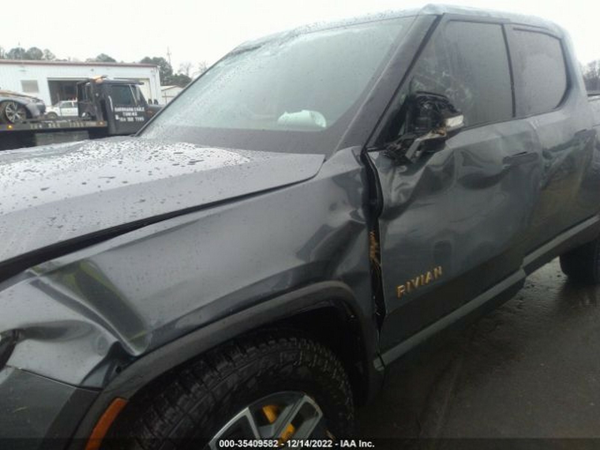 Rivian R1T - 10
