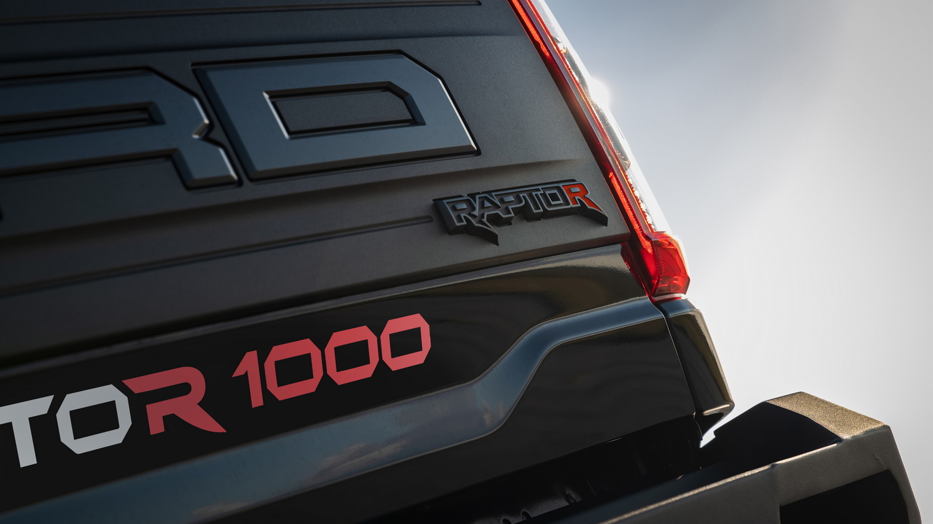 Hennessey VelociRaptoR 1000_005