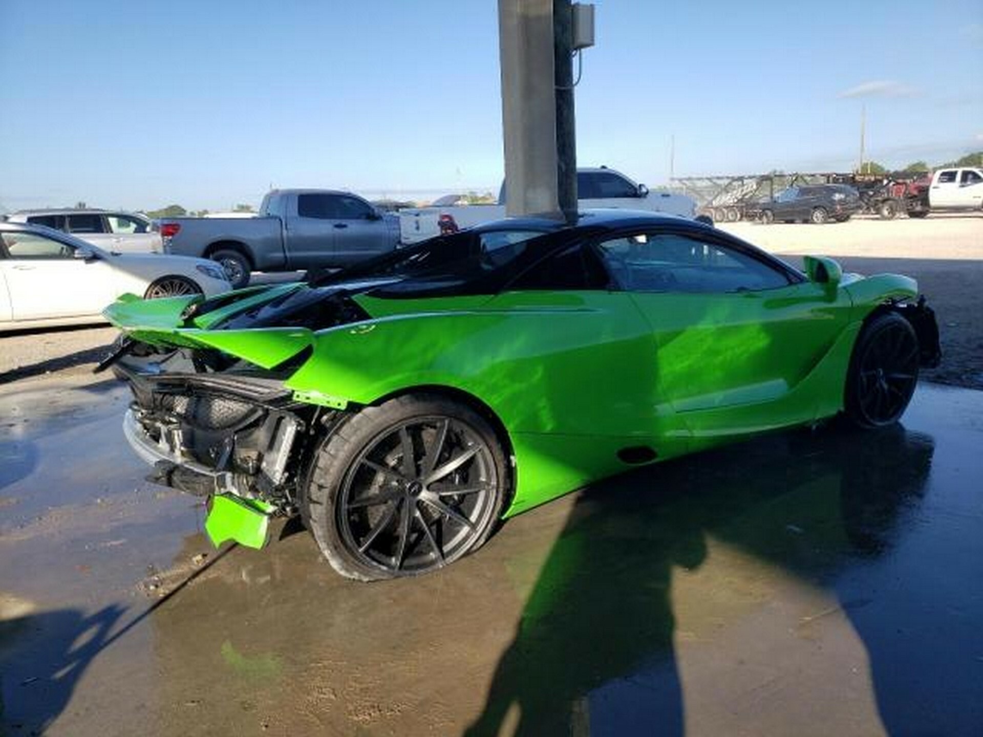McLaren 720S Wrecks - 13