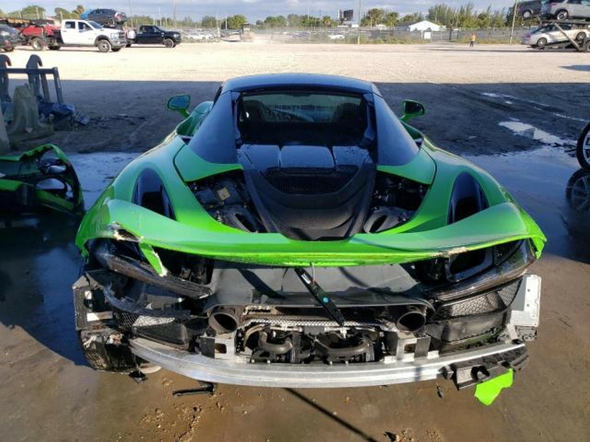 McLaren 720S Wrecks - 16