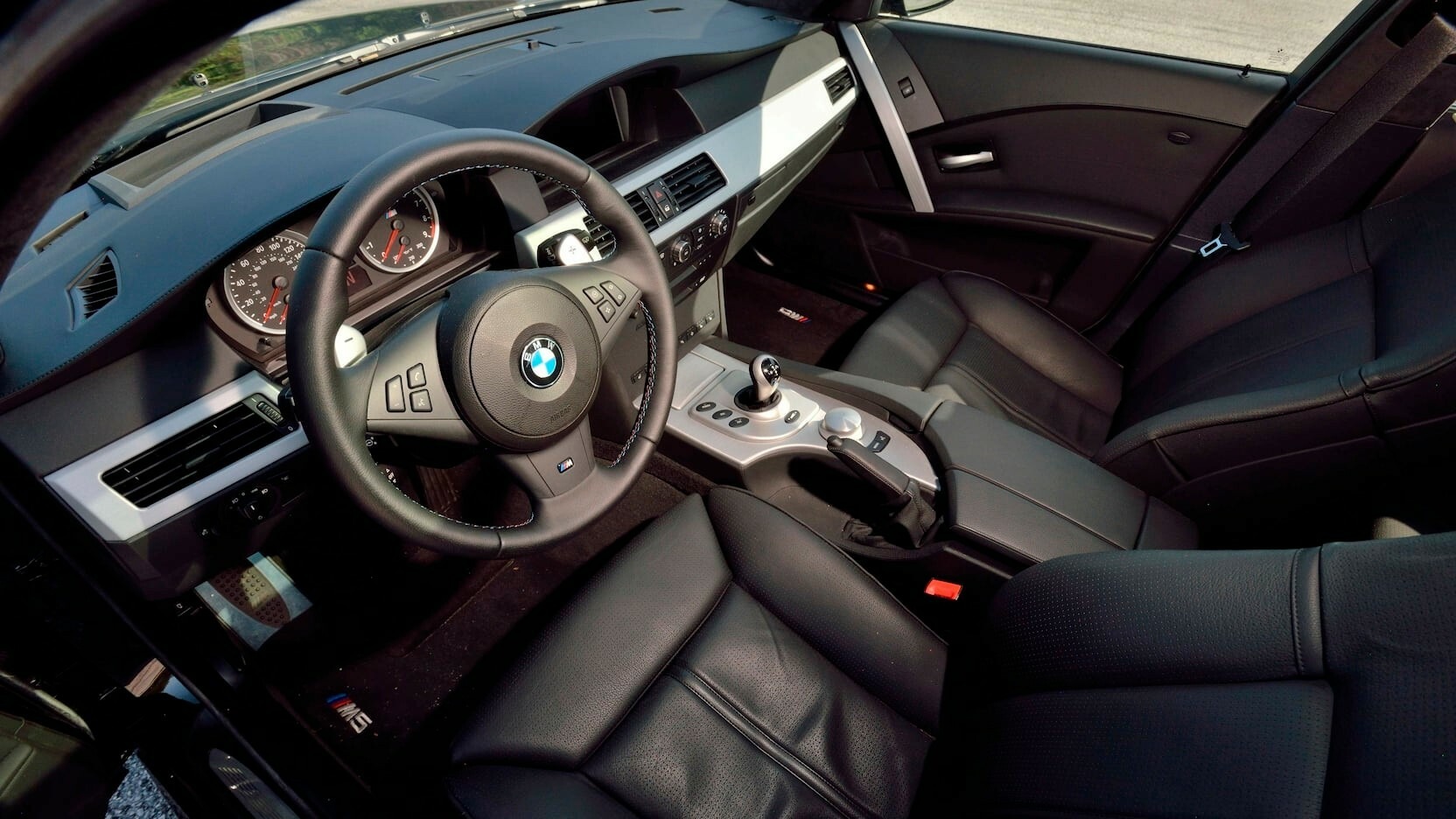 2006 BMW M5 4
