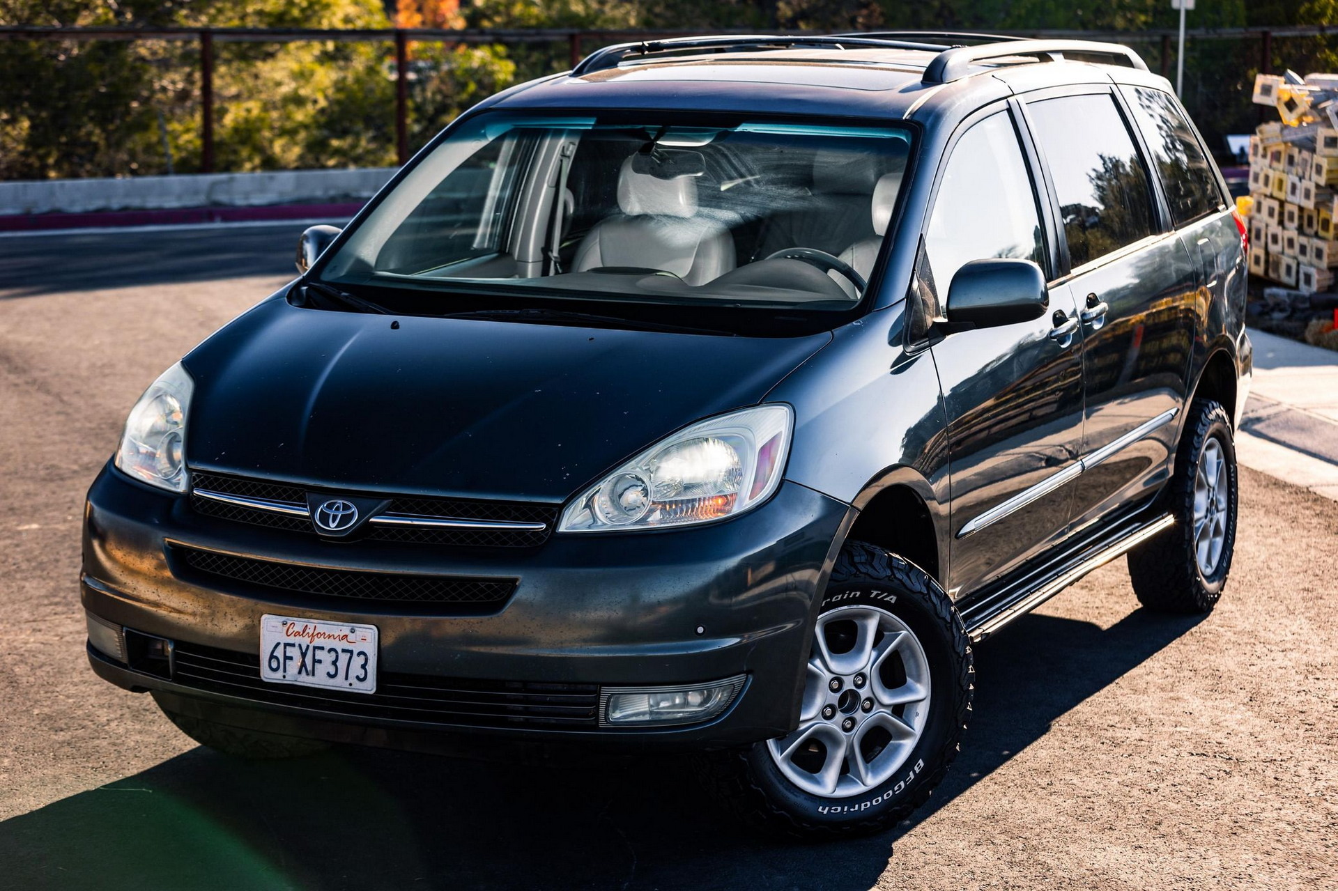 2004 Toyota Sienna XLE Limited AWD 7