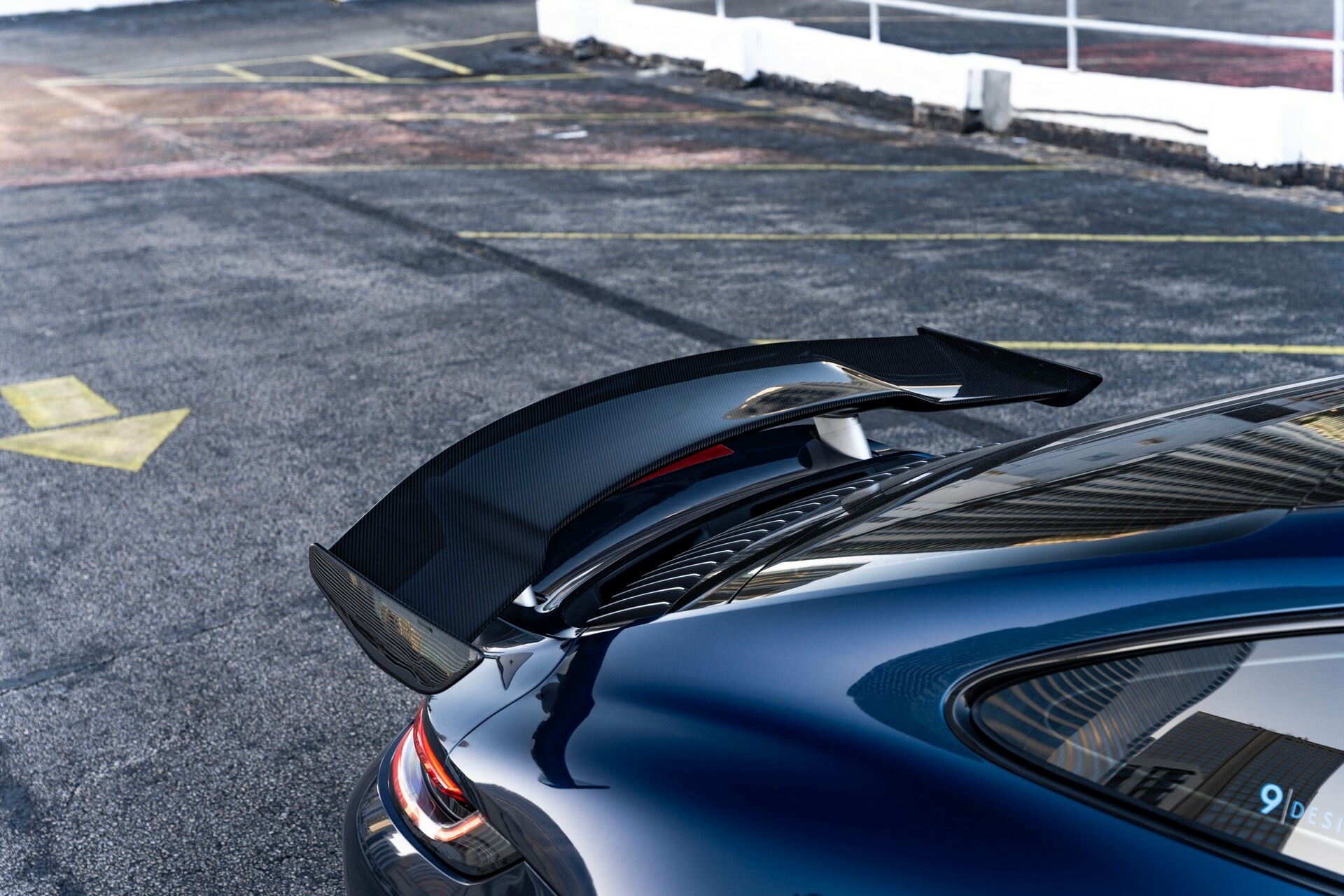 1016 Industries Porsche 911 Turbo S - 11