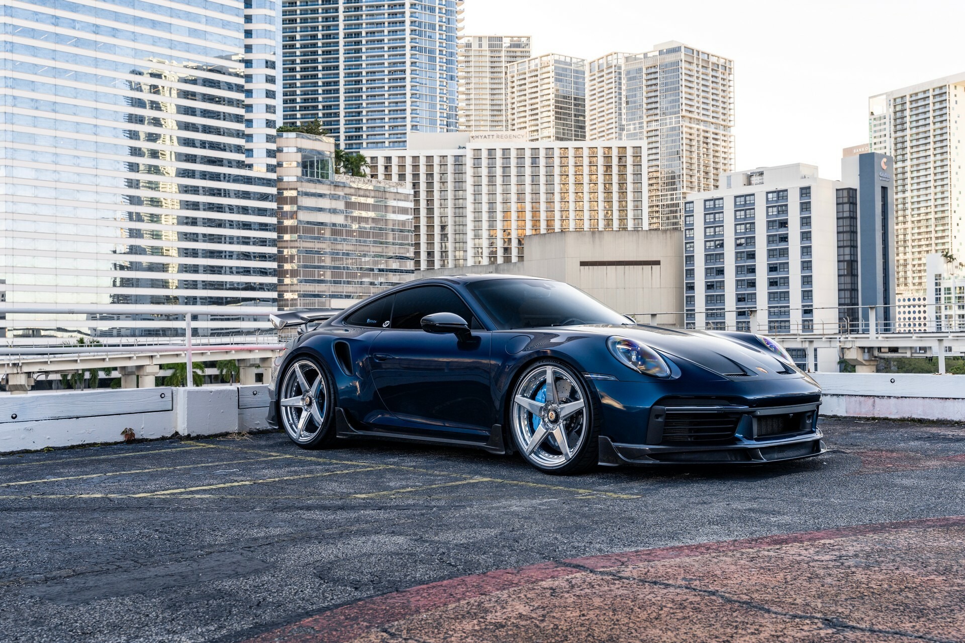 1016 Industries Porsche 911 Turbo S - 27