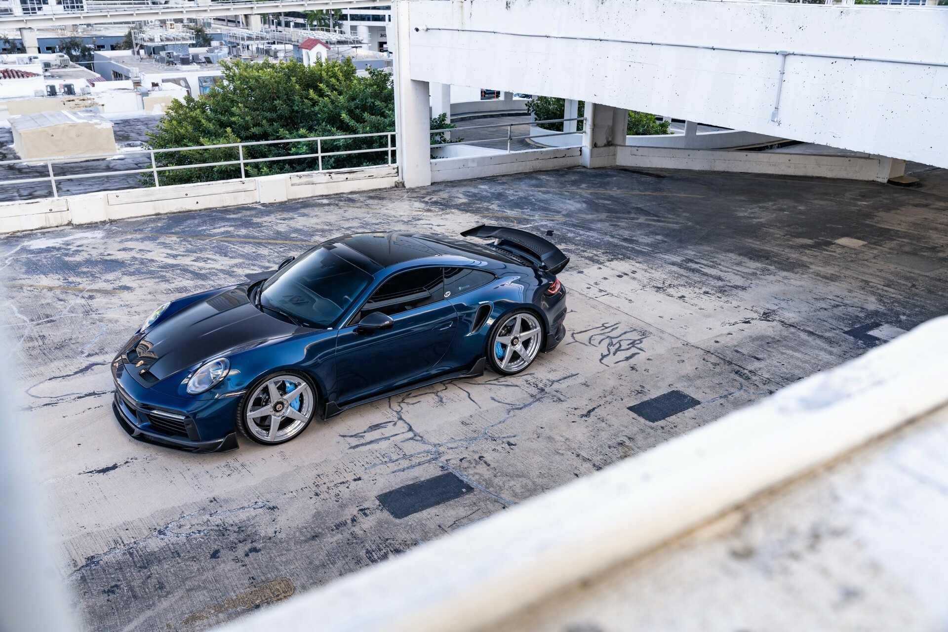 1016 Industries Porsche 911 Turbo S - 46