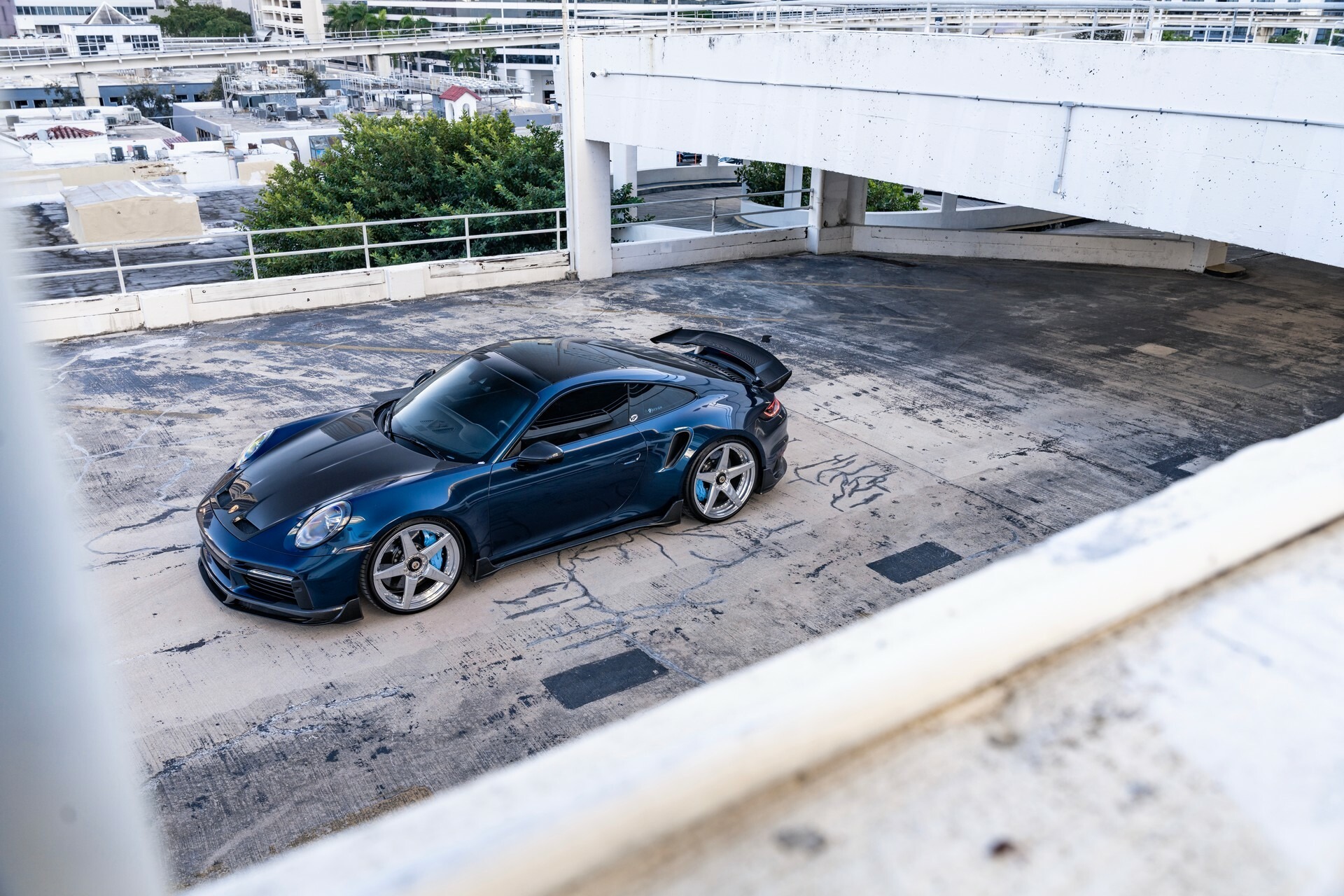 1016 Industries Porsche 911 Turbo S - 47