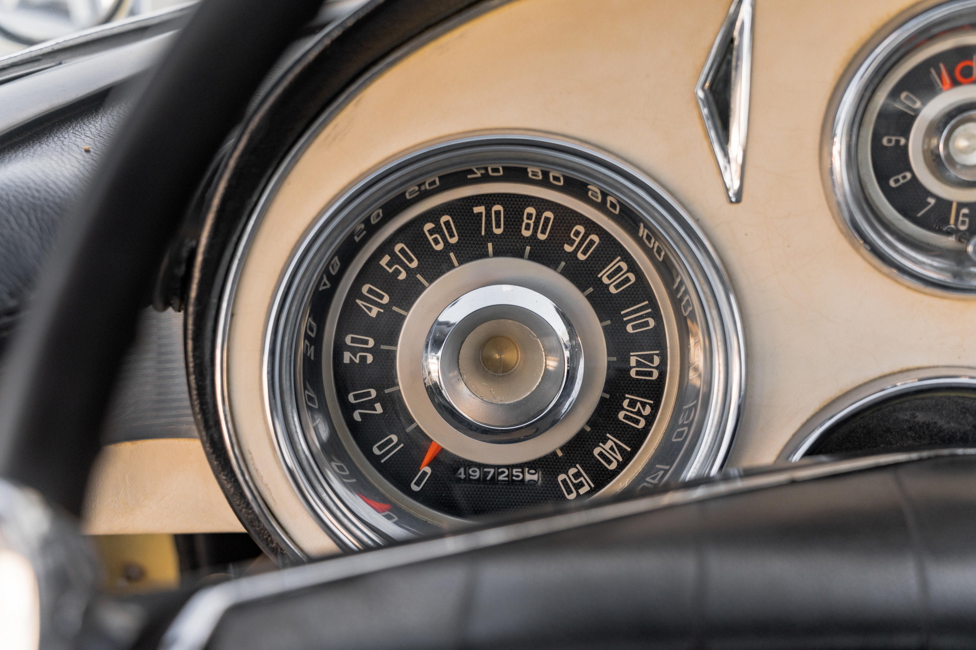 1957 Chrysler Ghia Super Dart 400 27_2
