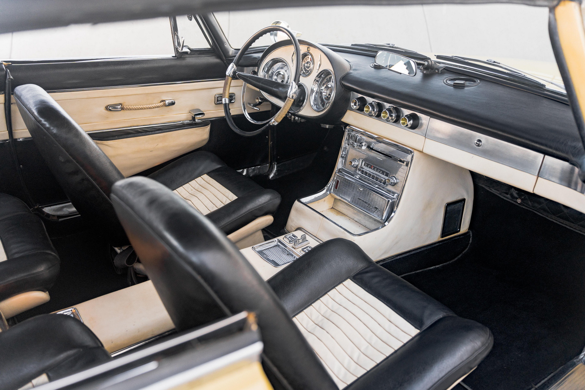 1957 Chrysler Ghia Super Dart 400 28_2