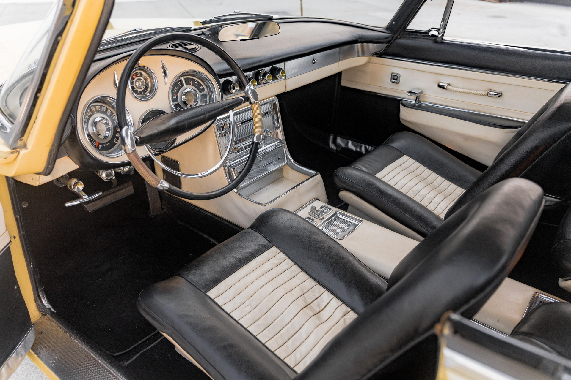 1957 Chrysler Ghia Super Dart 400 29_2