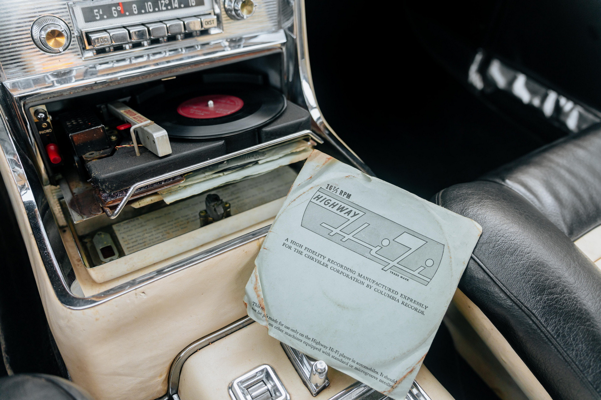1957 Chrysler Ghia Super Dart 400 8_2