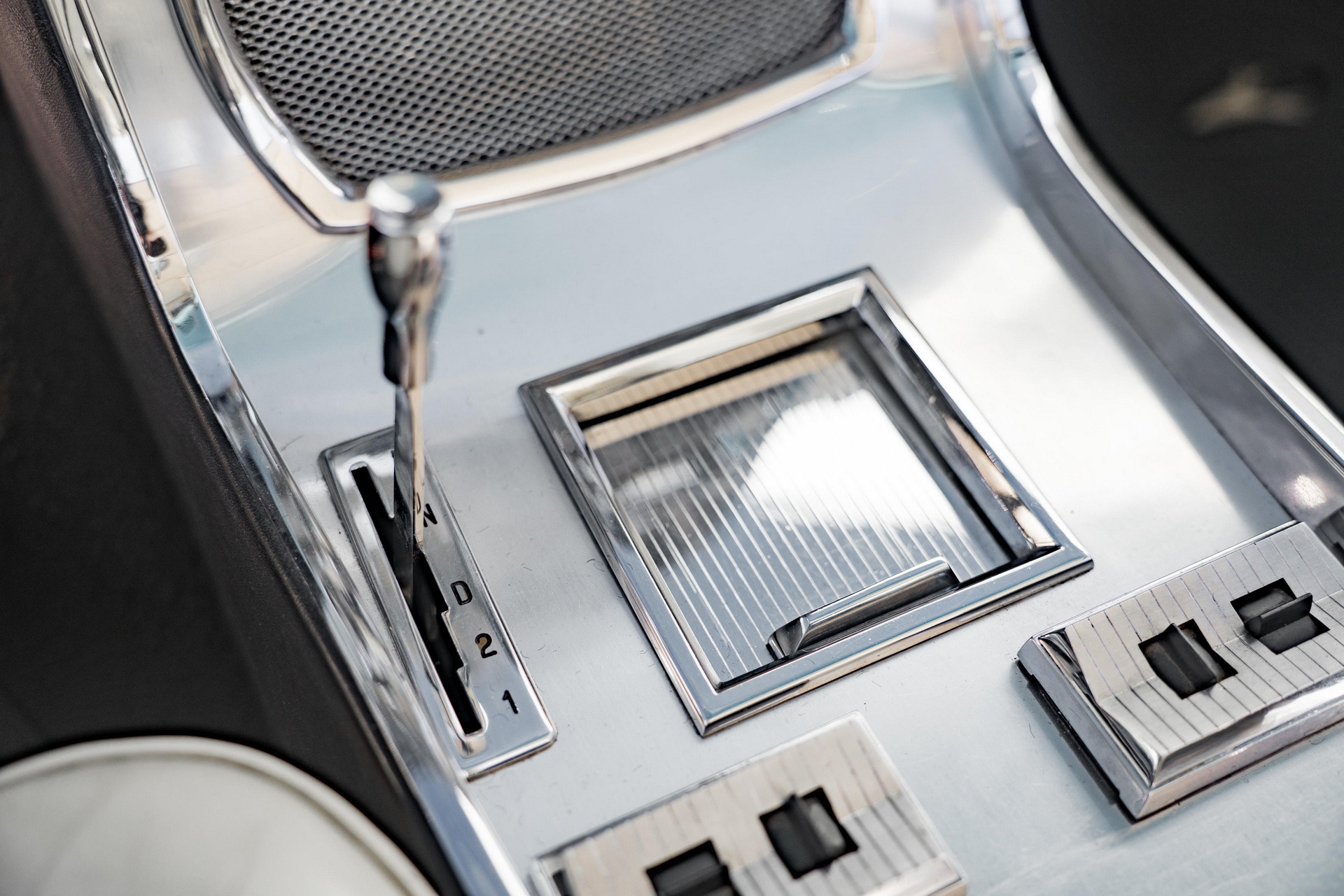 1962 Chrysler Ghia L6.4 14_2