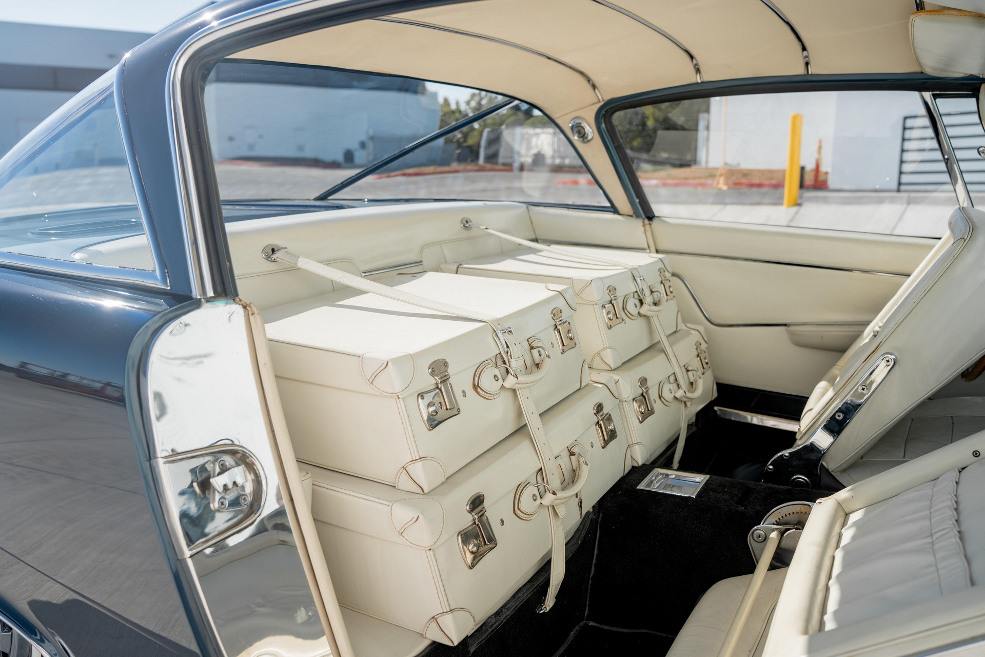 1962 Chrysler Ghia L6.4 17_2