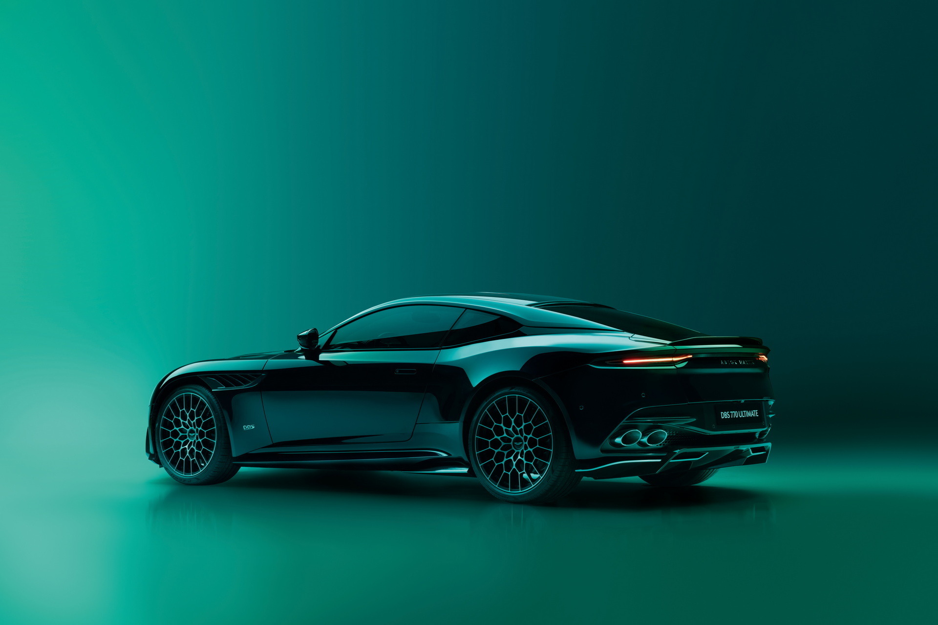 Aston Martin DBS 770 Ultimate (3)