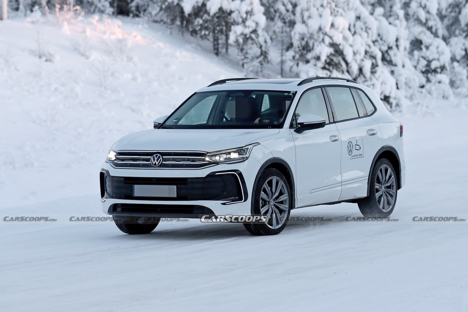 Volkswagen Tiguan scoop 00003