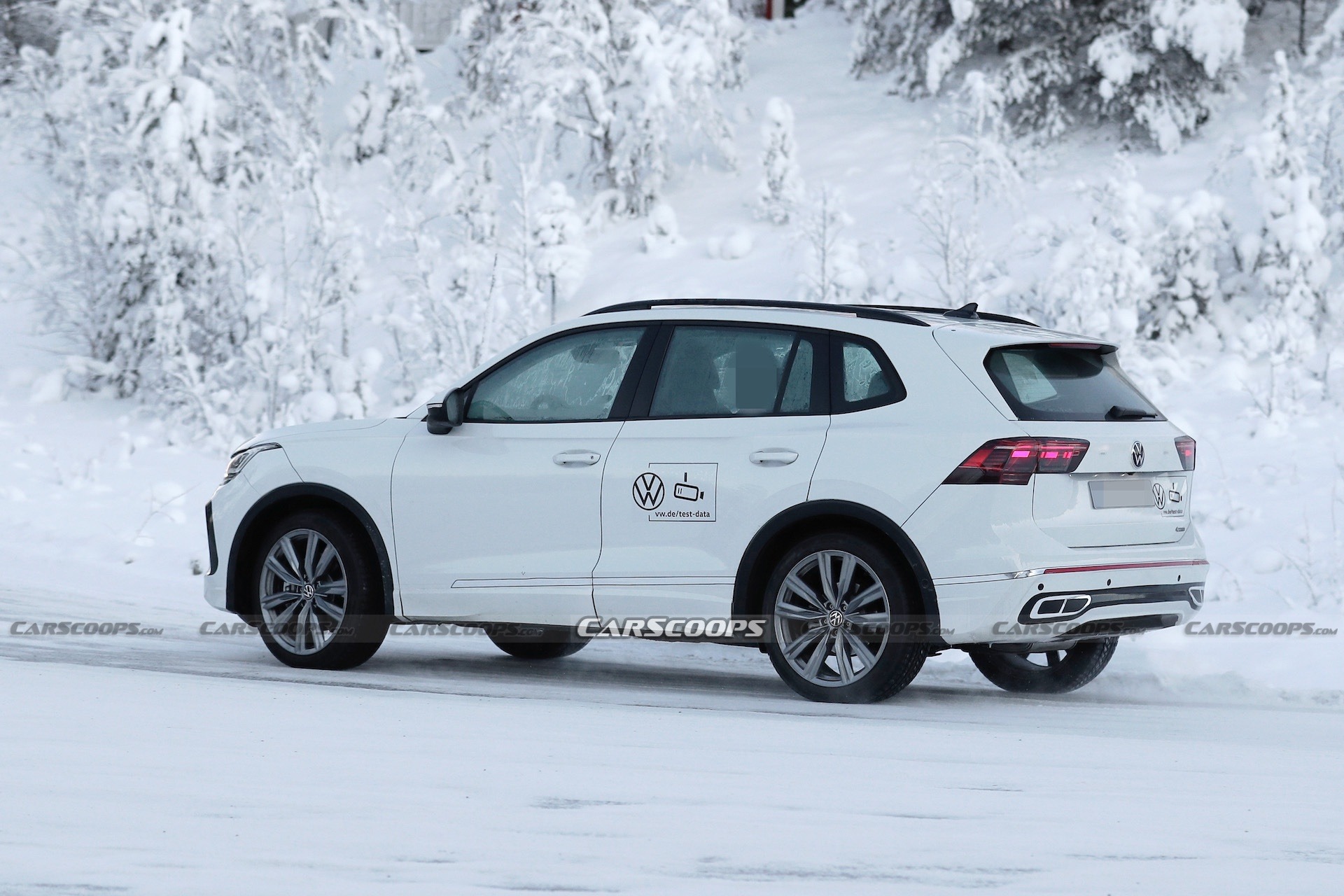 Volkswagen Tiguan scoop 00007