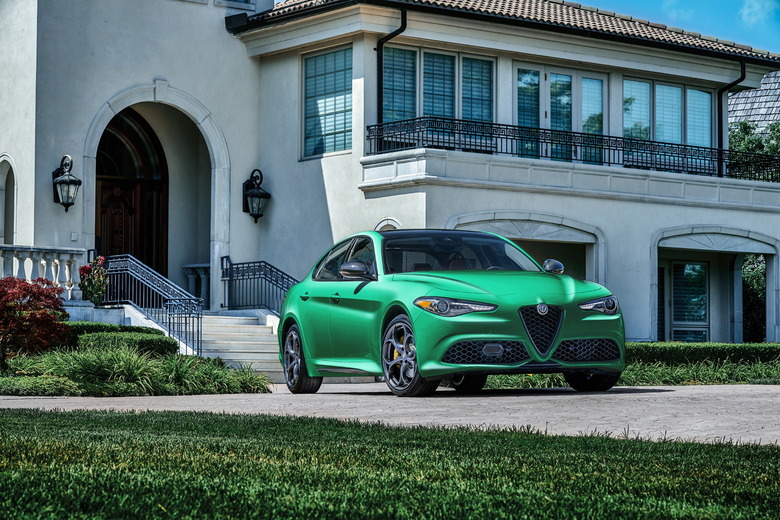2022 Alfa Romeo Giulia