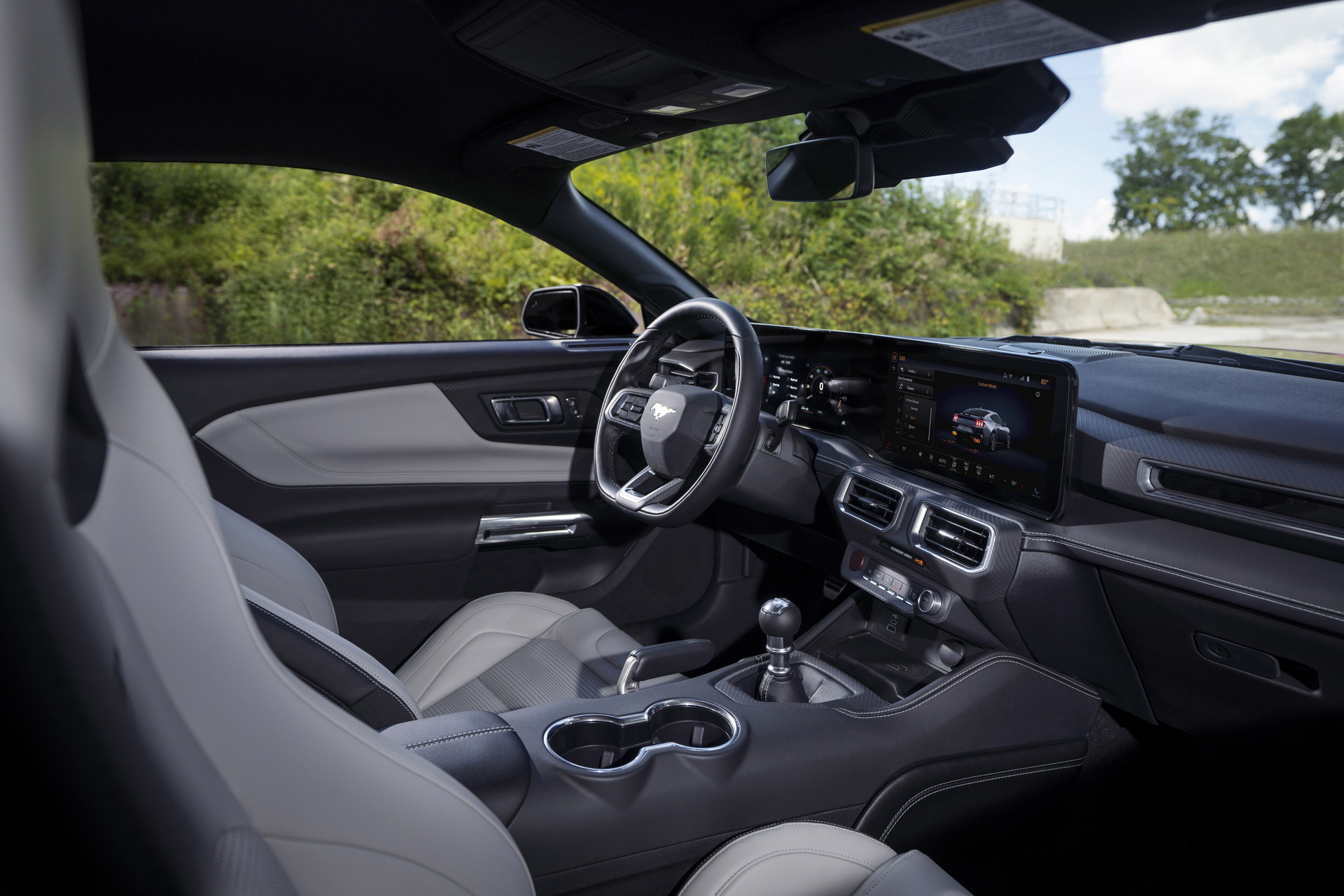 2024 Ford Mustang GT 12