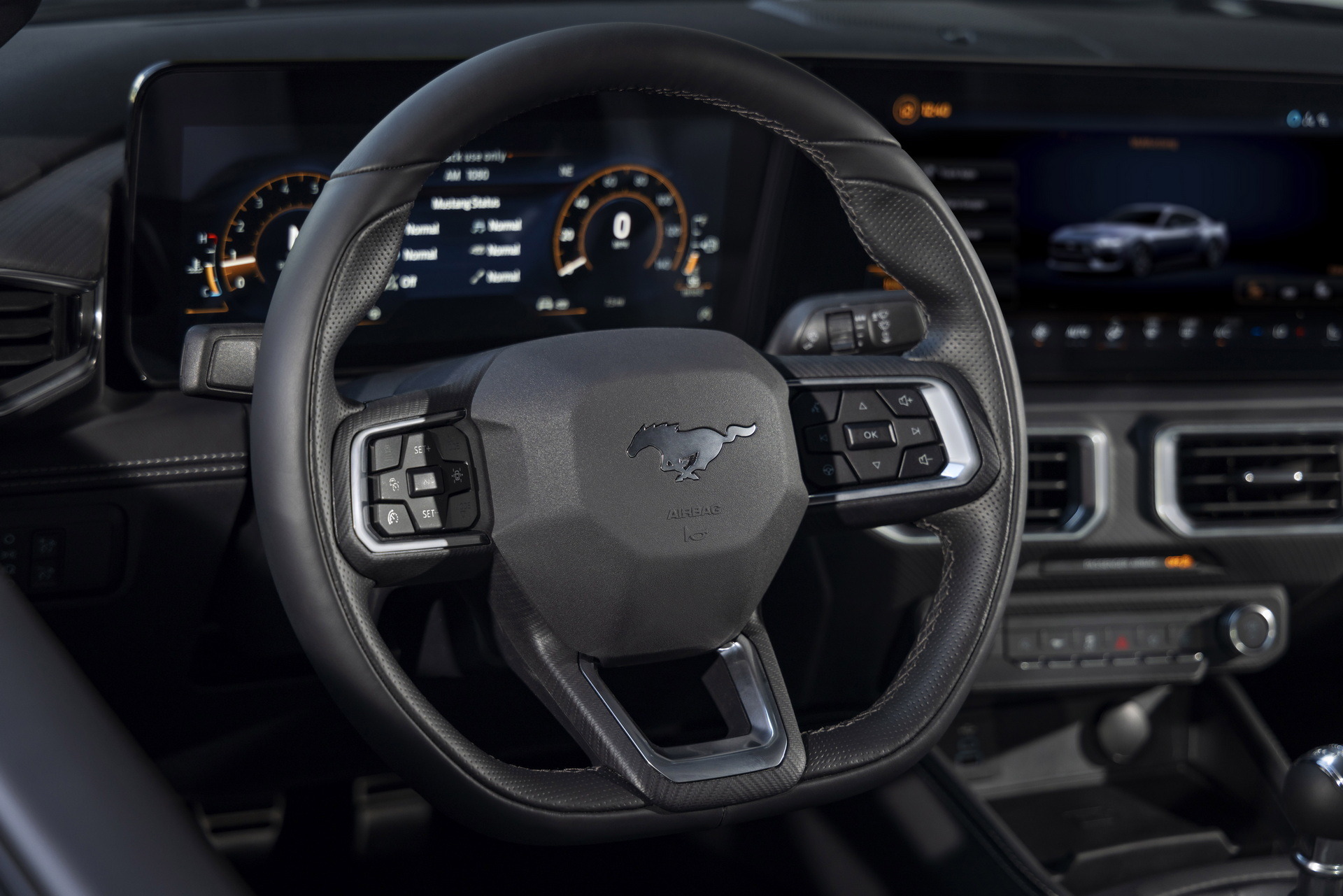 2024 Ford Mustang GT 14