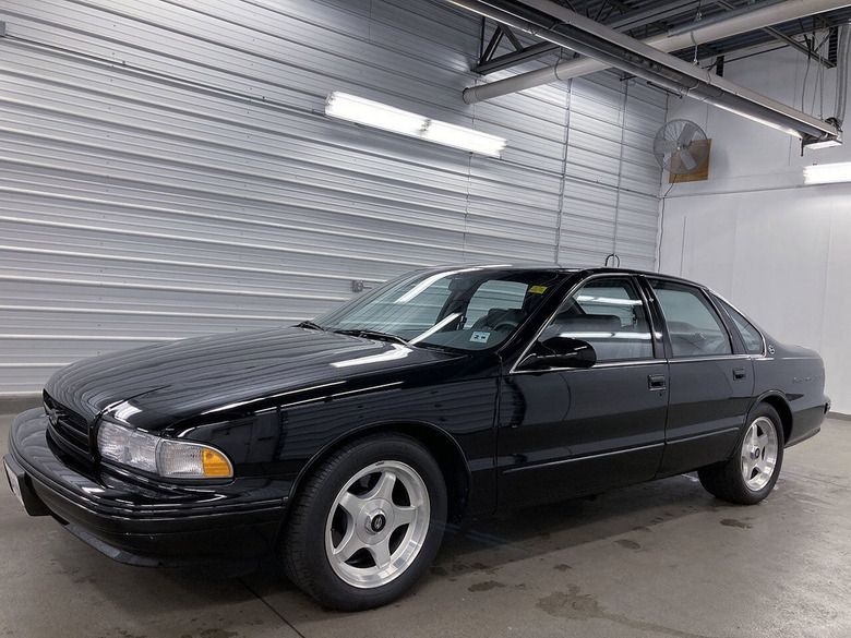 1995 Chevy Impala SS 21