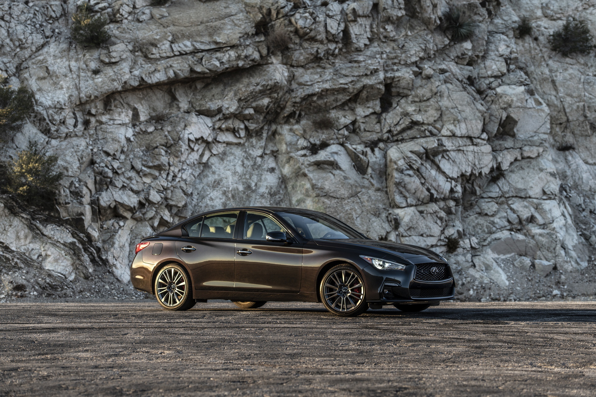 2023 Infiniti Q50 Red Sport Black Opal Metallic 2