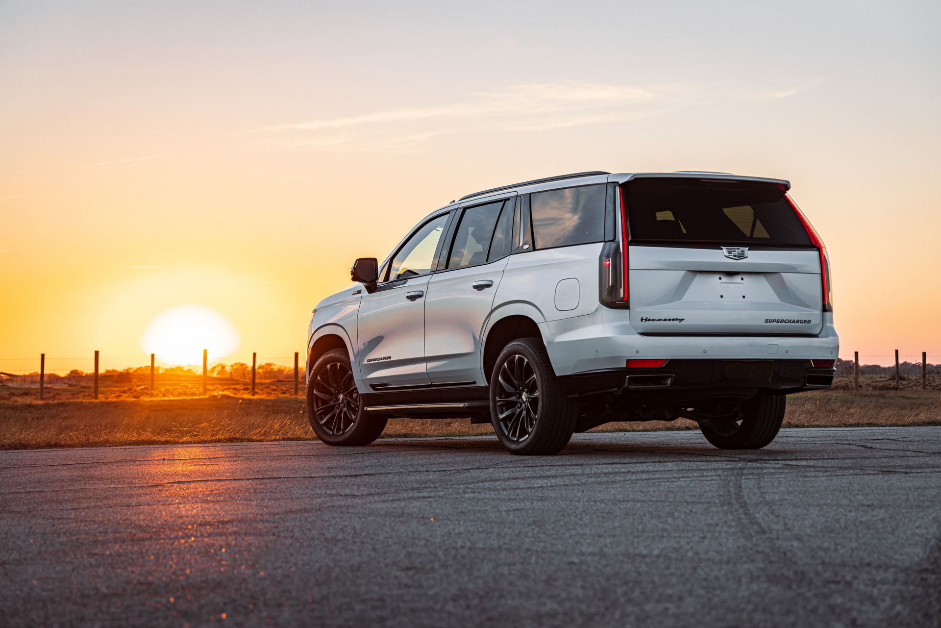 Hennessey Supercharged H650 Escalade 4