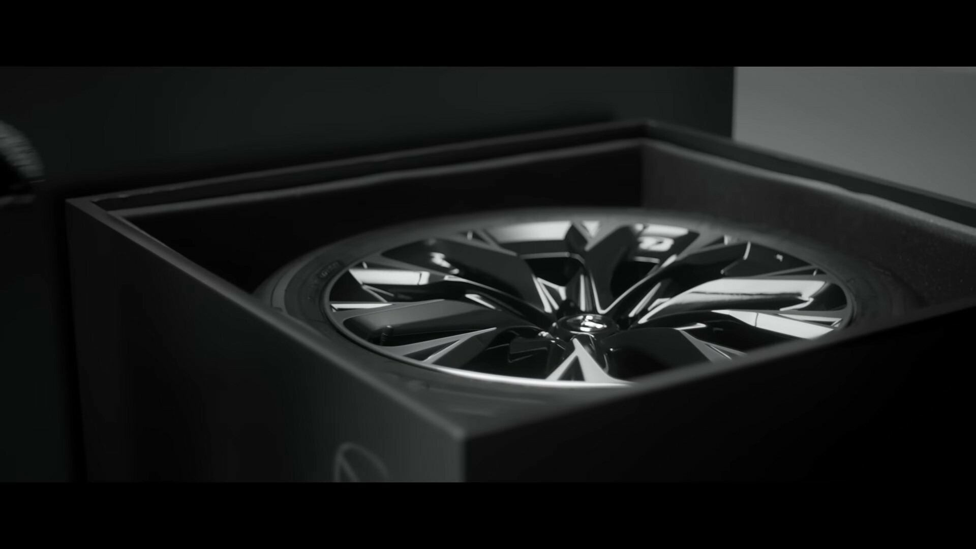 2024 Mazda CX-90 Teaser1