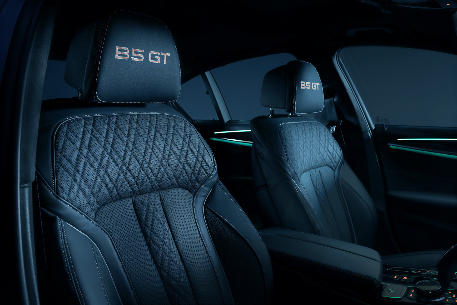 2023 BMW ALPINA B5 GT (28)