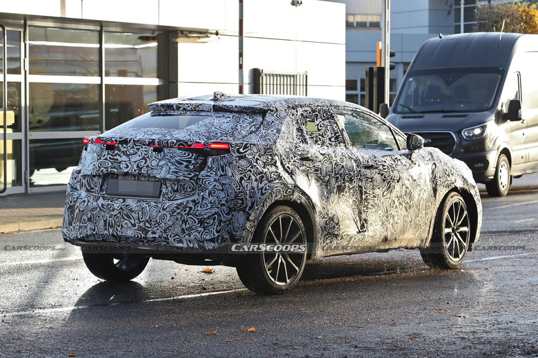 2024 Toyota C-HR 14