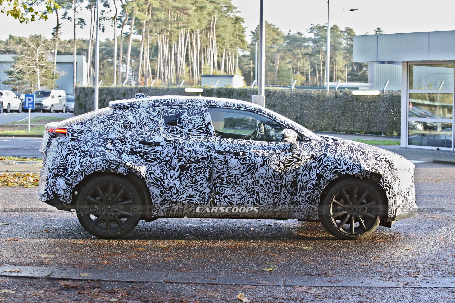 2024 Toyota C-HR 11