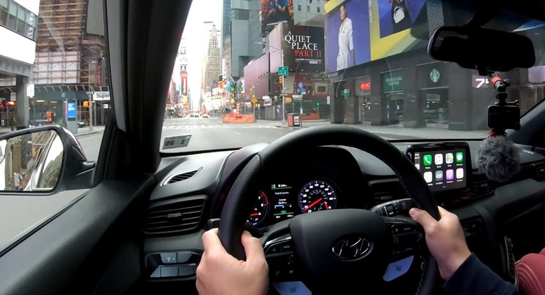 Hyundai-Veloster-N-New-York-City