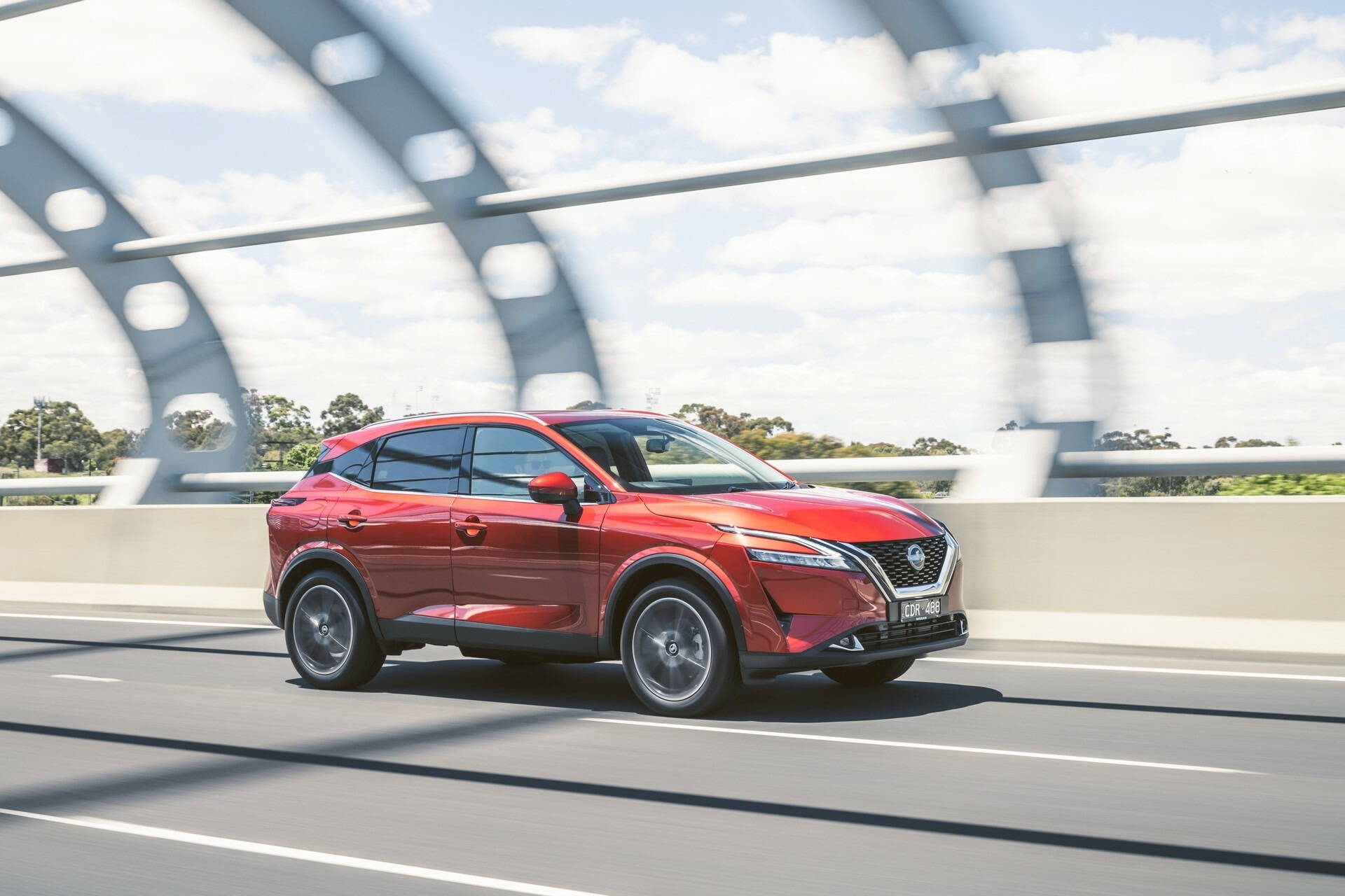 Nissan Qashqai - 25