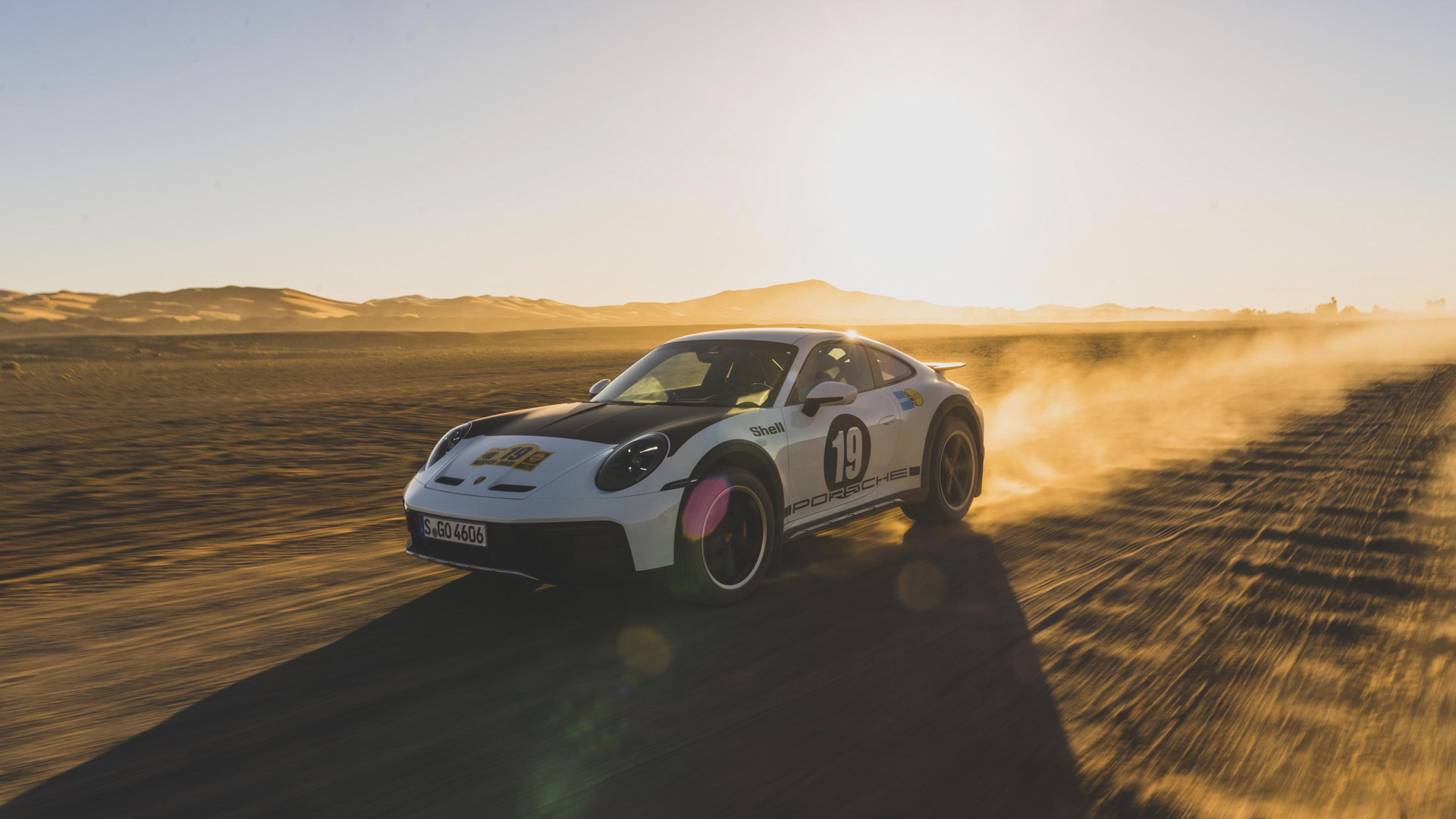 Porsche 911 Dakar historic wraps 00004