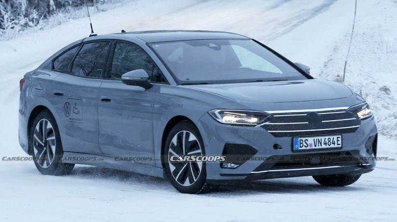 Volkswagen ID.7 Grey Scoop (main)