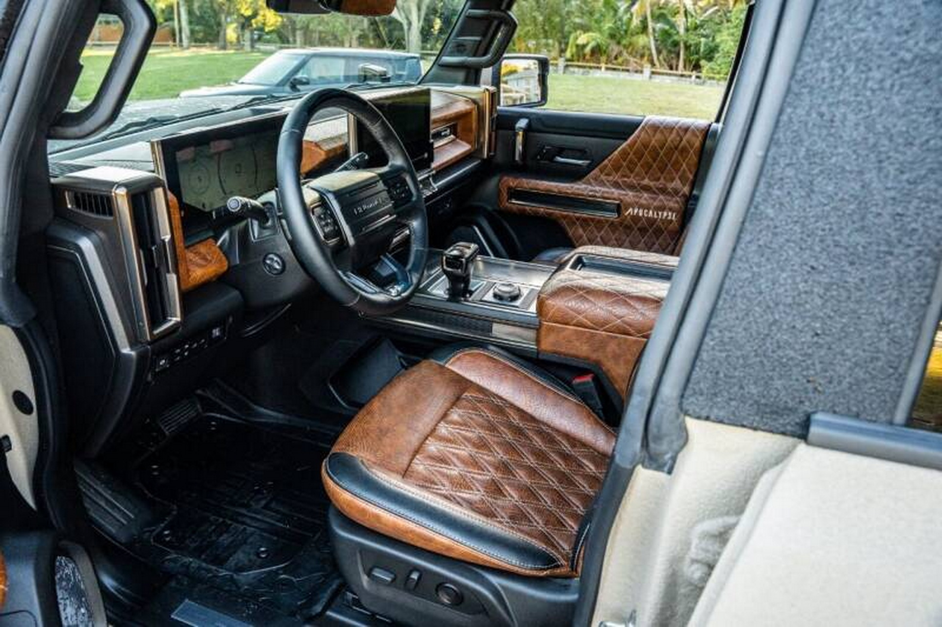 Sandstorm Kevlar GMC Hummer EV 16