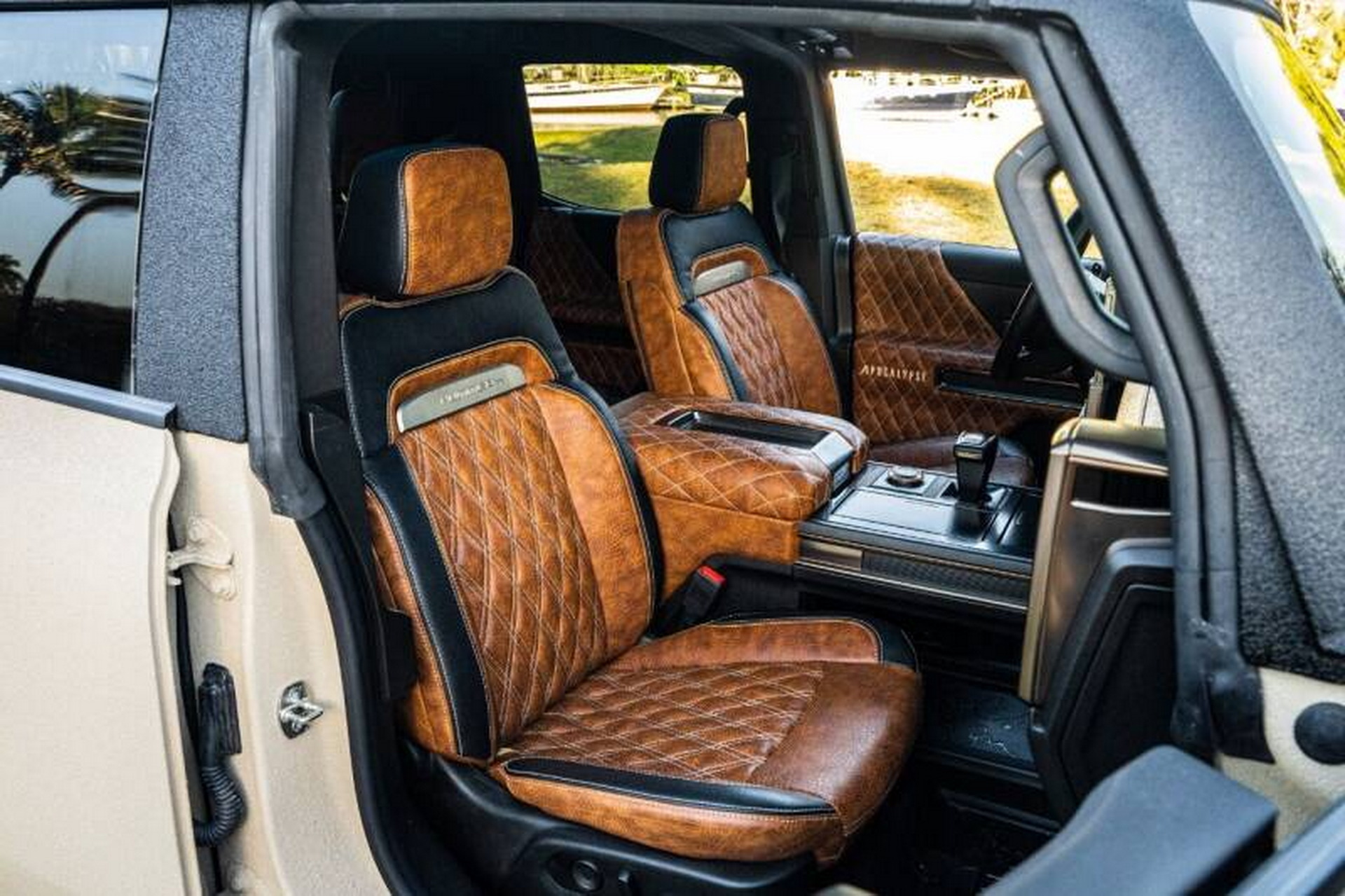 Sandstorm Kevlar GMC Hummer EV 17