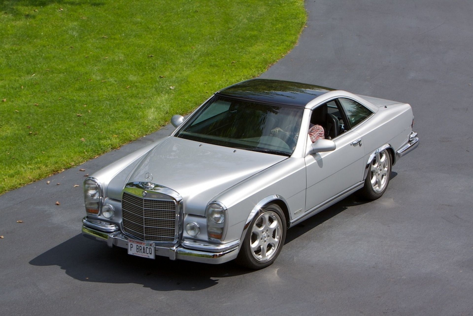 2010 Grand Mercedes 600SL 3