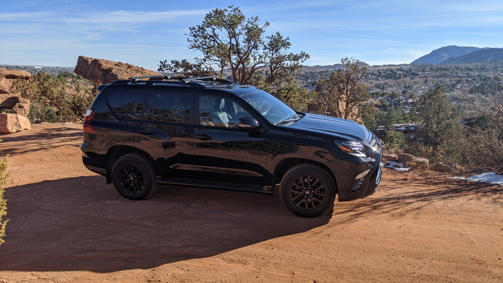 2022 Leuxs GX 460 - Stephen Rivers for Carscoops 46